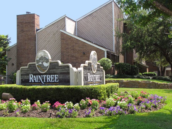 Raintree Apartments