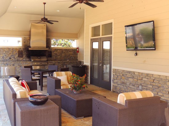 Jamestown Place Apartments