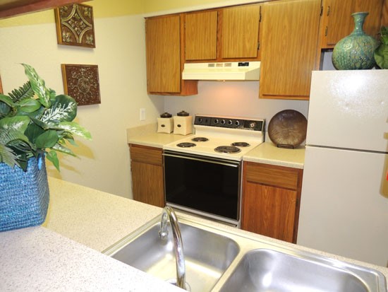 Alexis Park Apartments