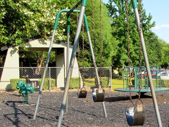 Alexis Park Apartments