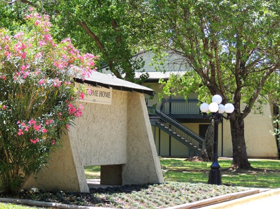 Alexis Park Apartments