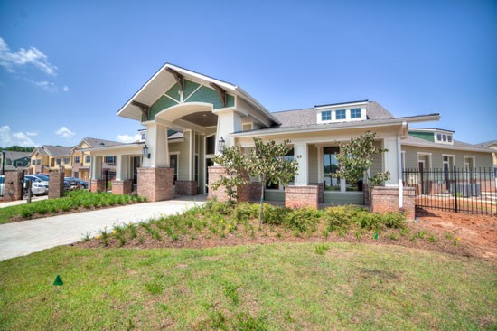 Kingston Crossing Apartment Homes