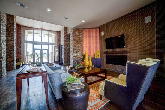 Kingston Crossing Apartment Homes