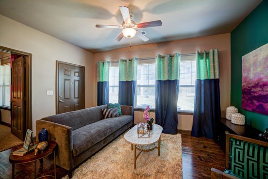 Kingston Crossing Apartment Homes