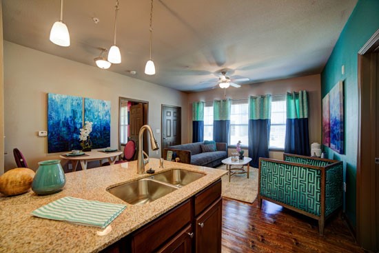 Kingston Crossing Apartment Homes