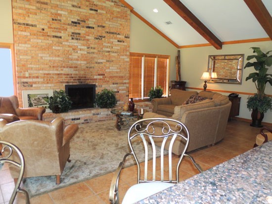 Castlewood Apartments