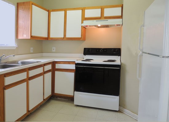 Fox Creek Apartments