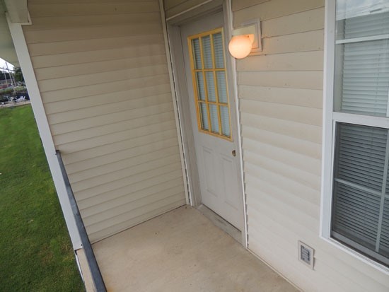 Fox Creek Apartments