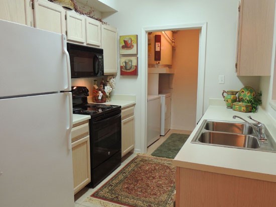 La Crosse Apartments