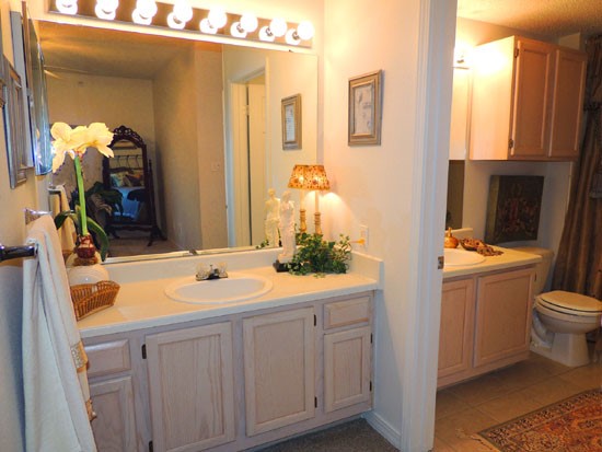 La Crosse Apartments