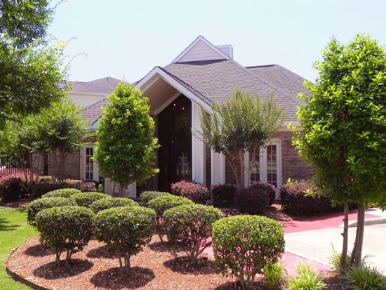 Lexington Place Apartments