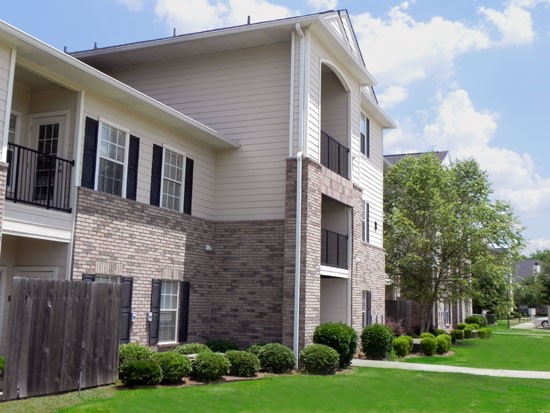 Lexington Place Apartments