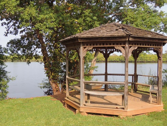 Residence at River Bend, The