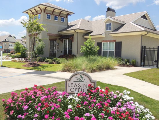 RiverScape Apartments