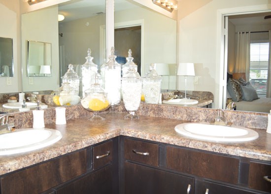 RiverScape Apartments