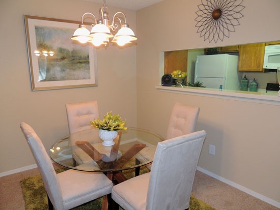 Sommerset Apartments