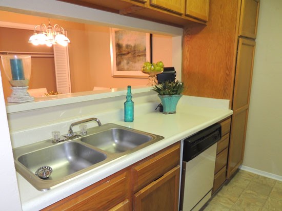 Sommerset Apartments