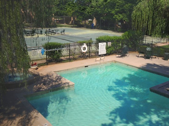 Sommerset Apartments