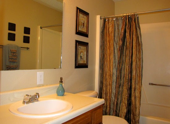 Sommerset Apartments