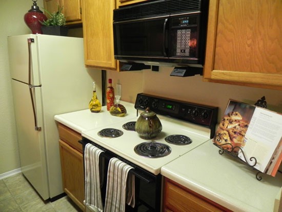 Sommerset Apartments