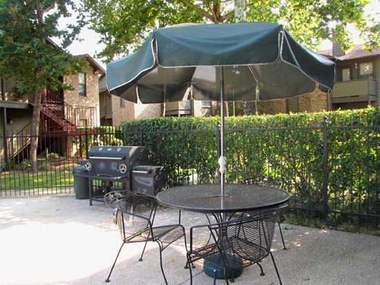 Sommerset Apartments