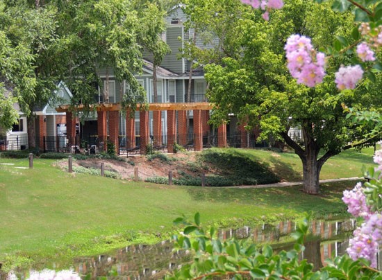 Willows at Wright Island Apartments